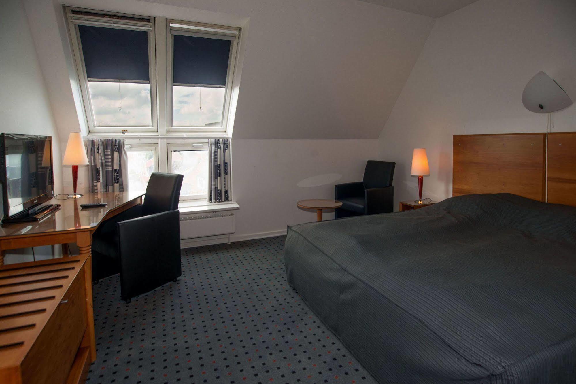 Hotel Medi Ikast エクステリア 写真